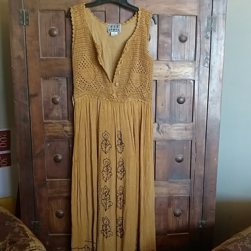 MPH yellow dress